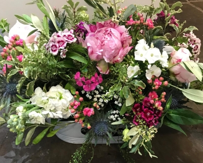 Natural garden arrangement